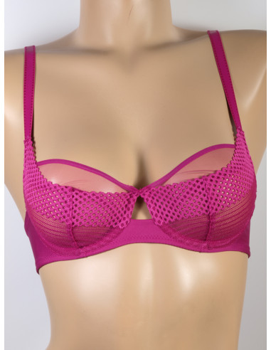 Soutien-gorge armatures emboitant