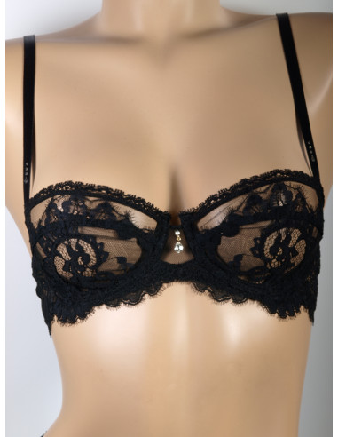 Soutien-gorge corbeille à armatures