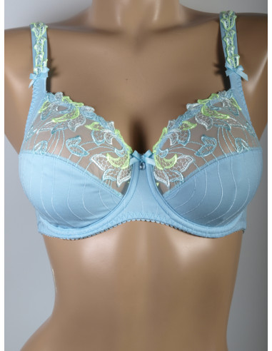 Soutien-gorge emboitant à armatures