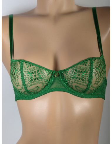 Soutien-gorge corbeille avec armatures